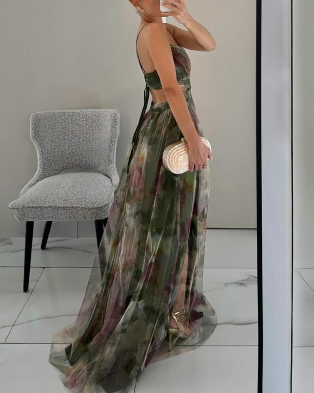 DELACROIX | Floral Elegance in Maxi Dress (LIMITED EDITION!)